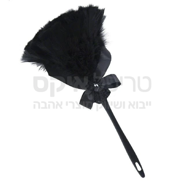 נוצת DUSTER מקצועית לגירוי ולכידת איבר לפינוק וטיזינג מושלם. מומלץ לשלב כיסוי עיניים (סרט הסאטן בתמונה הנו להמחשה בלבד).